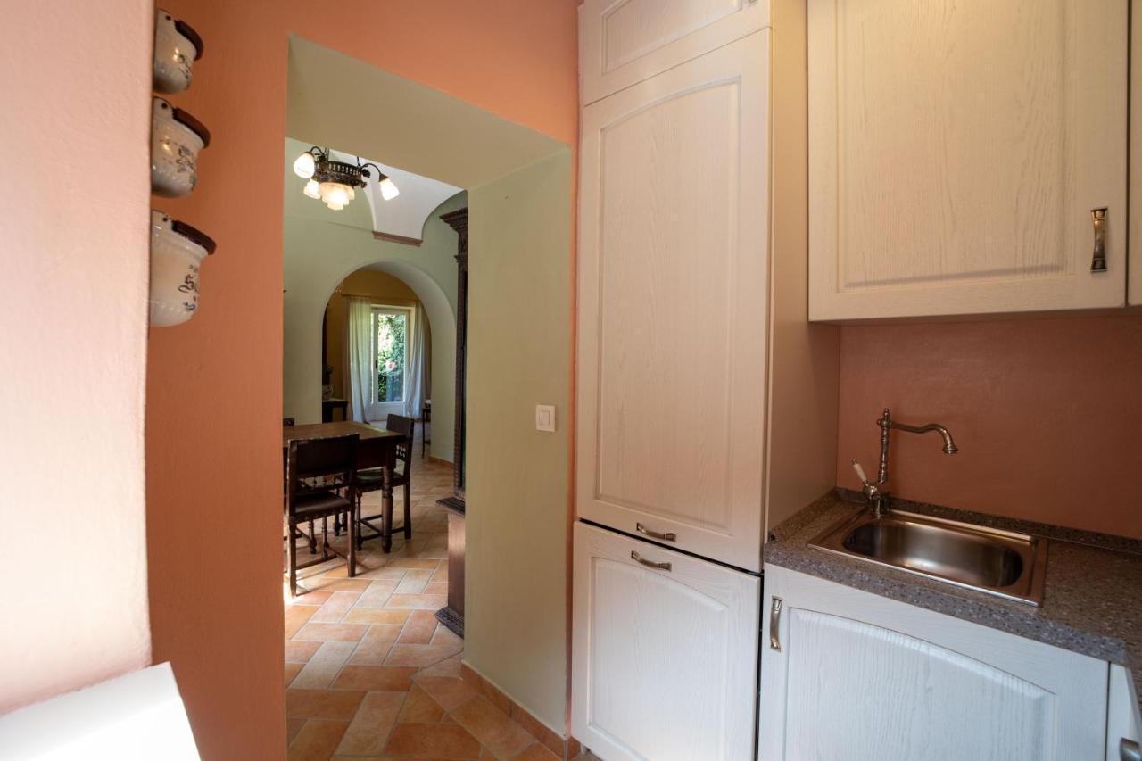 La Loggia Dei Frati Apartment Cannero Riviera Luaran gambar